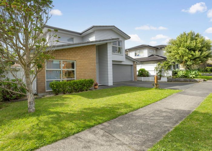  at 9 Brookview Drive, Flat Bush, Manukau City, Auckland