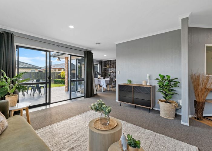  at 4 Courtenay Place, Owhata, Rotorua