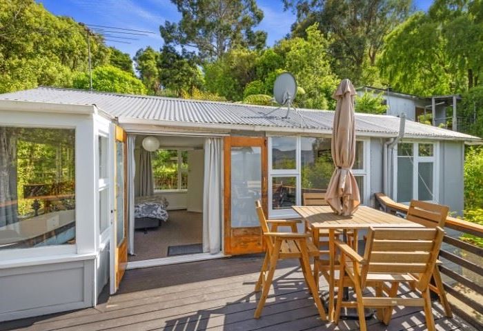  at 1091 Dyers Pass Road, Lyttelton