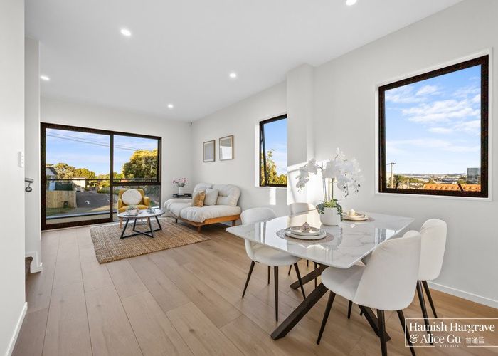  at 1/58 Hamlin Road, Mount Wellington, Auckland City, Auckland