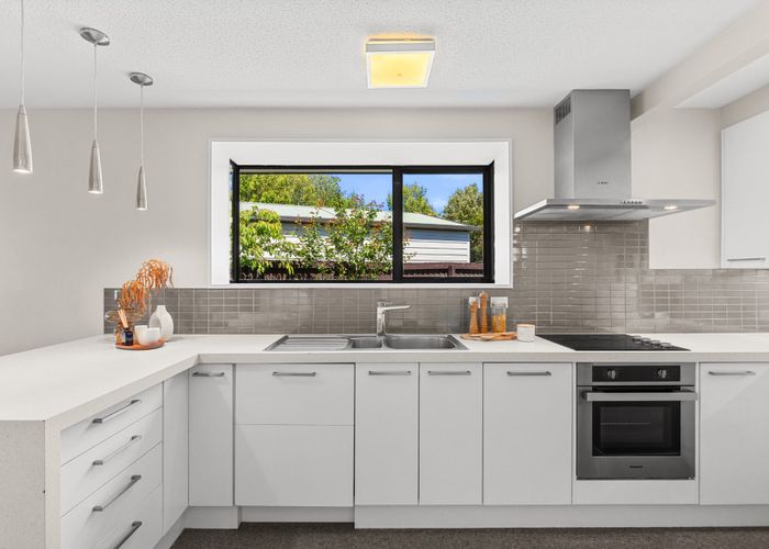  at 14 Tivoli Place, Bishopdale, Christchurch City, Canterbury