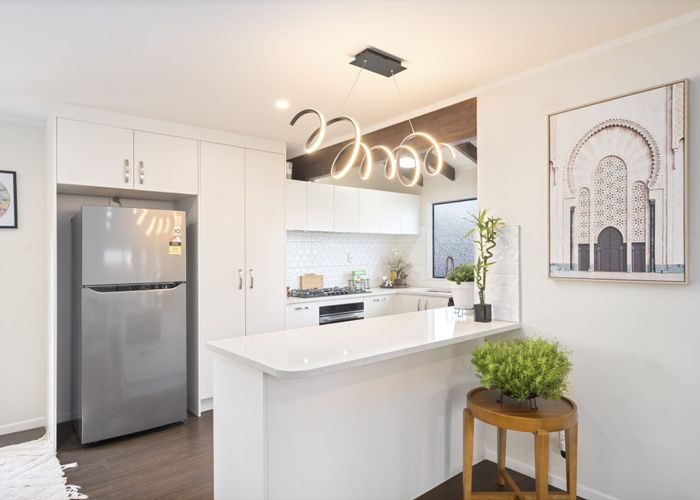  at 4/2 Taylor Street, Blockhouse Bay, Auckland City, Auckland