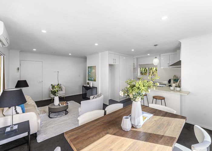  at 51 Senator Drive, Manurewa, Auckland