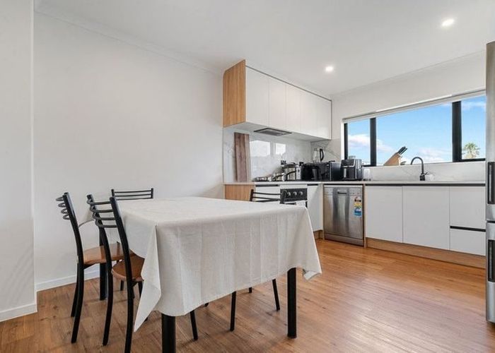  at 7/25 Griffen Park Road, Mount Roskill, Auckland City, Auckland