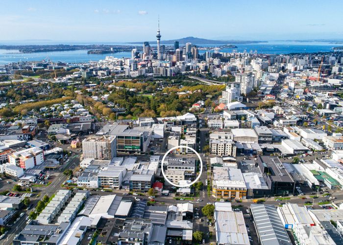  at 2/19 Crummer Road, Grey Lynn, Auckland
