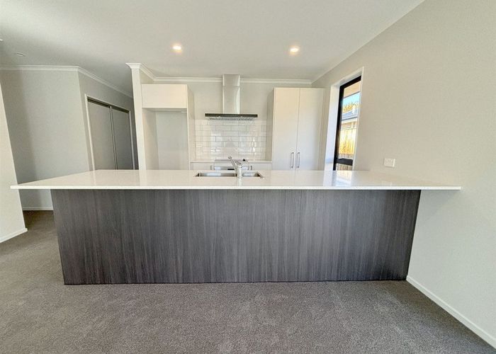  at 28 Applegrove Crescent, Belfast, Christchurch City, Canterbury