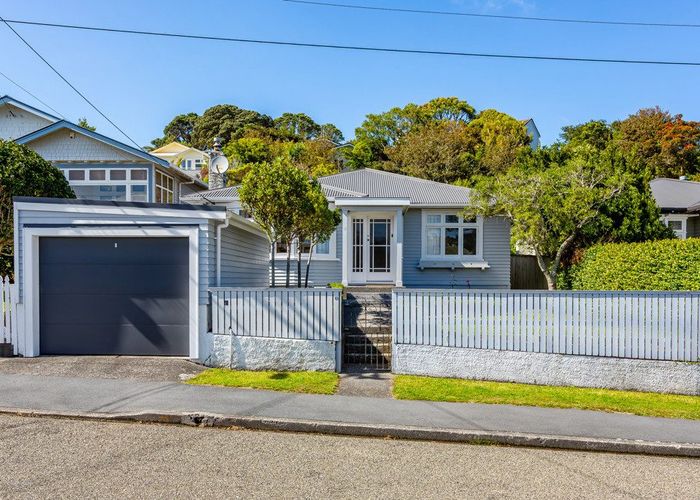  at 13 Firth Terrace, Karori, Wellington