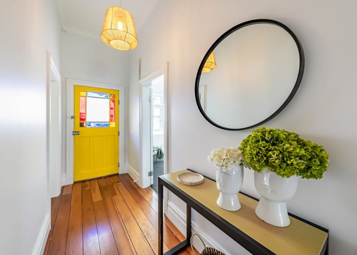  at 10 Manchester Street, Petone, Lower Hutt