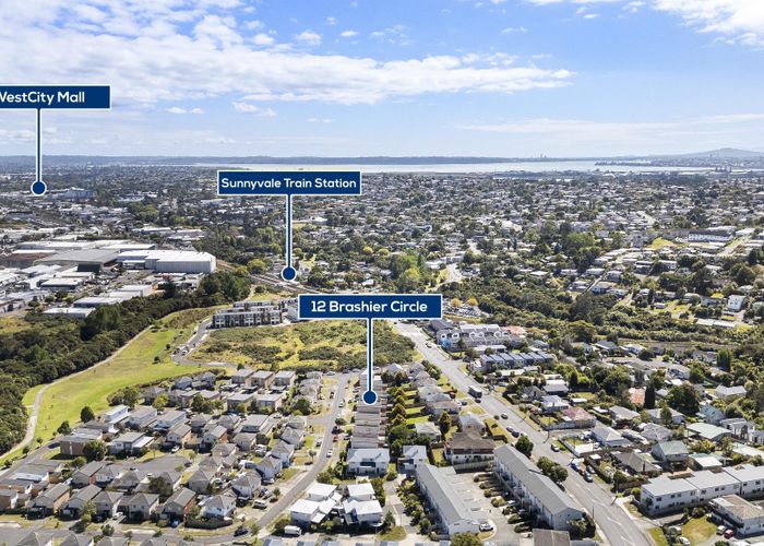  at 12 Brashier Circle, Sunnyvale, Waitakere City, Auckland