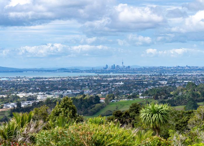  at 6 Range Road, Swanson, Auckland