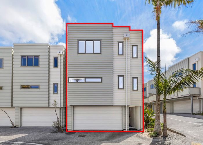  at 56/21 Hunters Park Drive, Three Kings, Auckland