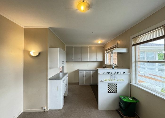  at 2/634 Manukau Road, Epsom, Auckland City, Auckland