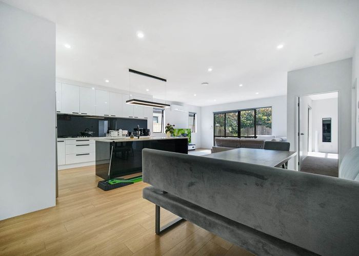  at 34 Whakatupu Road, Flat Bush, Manukau City, Auckland