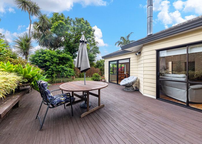  at 446F West Coast Road, Glen Eden, Auckland