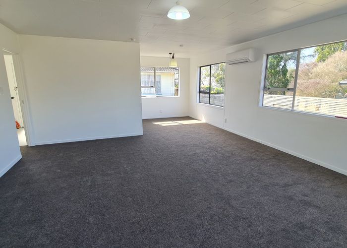  at 2/54 Ambler avenue, Glen Eden, Waitakere City, Auckland