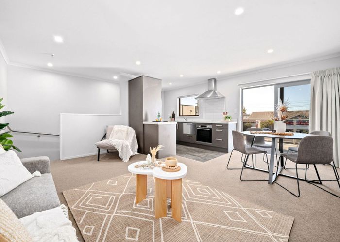  at 2/8 Richmond Street, Whitiora, Hamilton, Waikato