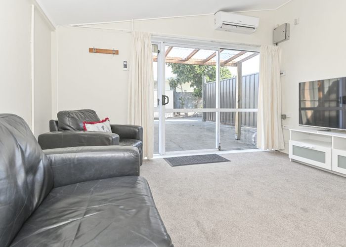  at 1001A Beatty Street, Mayfair, Hastings