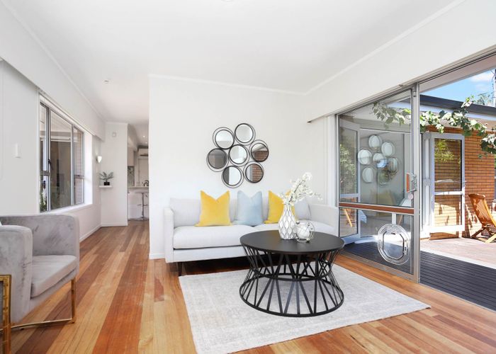  at 3/40 Hoskins Avenue, Hillsborough, Auckland