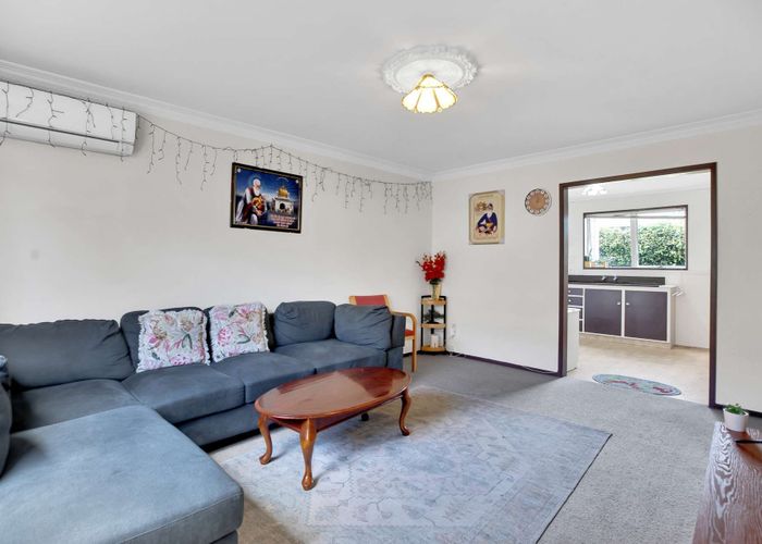  at 2/35 Parlane Street, Addington, Christchurch