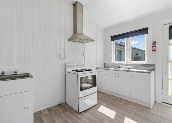  at 5/63 Canal Road, Avondale, Auckland