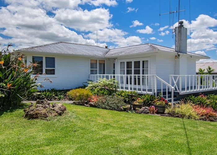  at 1 Sussex Place, Kamo, Whangarei