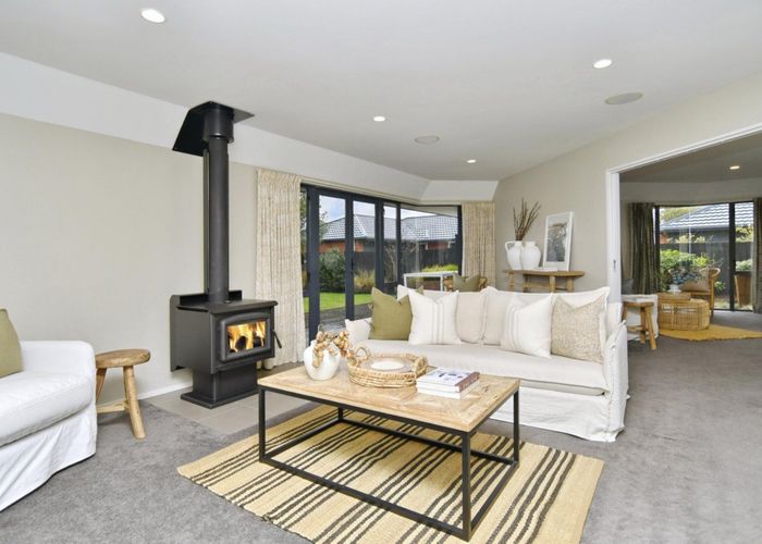 at 50 Vernon Terrace, Hillsborough, Christchurch