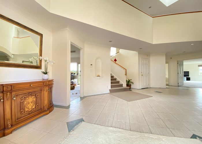  at 6 Etwall Court, Dannemora, Auckland