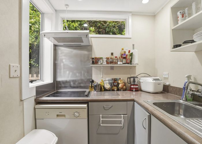  at 28 Walton Street, Kaikorai, Dunedin, Otago