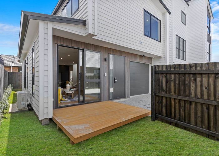  at 7B Edgewater Grove, Orewa, Rodney, Auckland