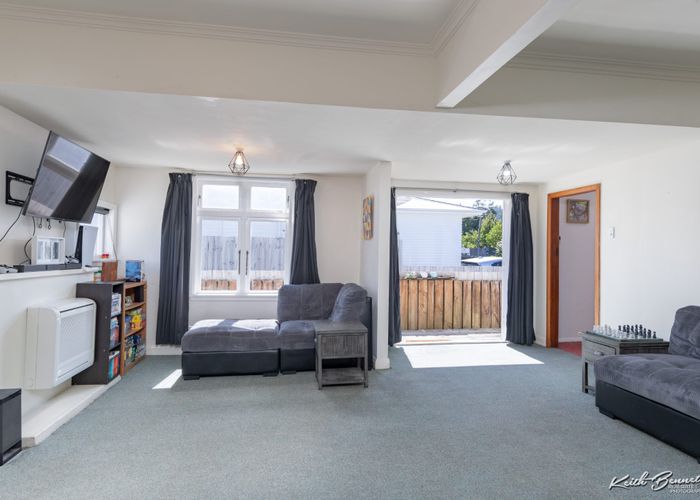  at 12 Seddon Street, Wallaceville, Upper Hutt