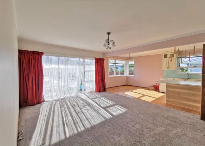  at 123 Edgewater Drive, Pakuranga, Manukau City, Auckland