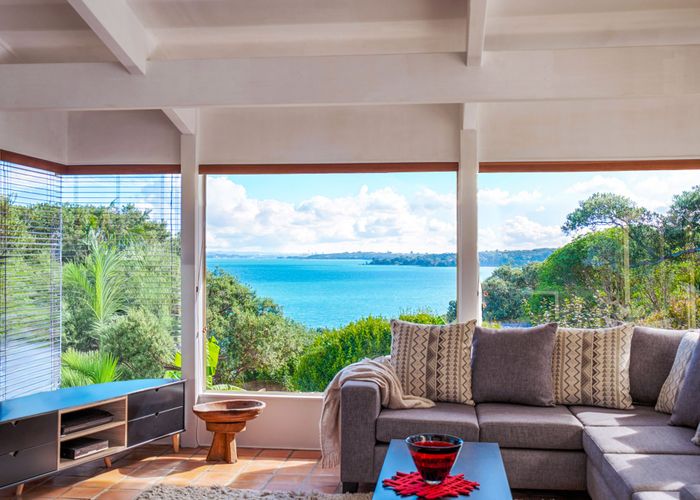  at 29 Kennedy Point Road, Surfdale, Waiheke Island, Auckland