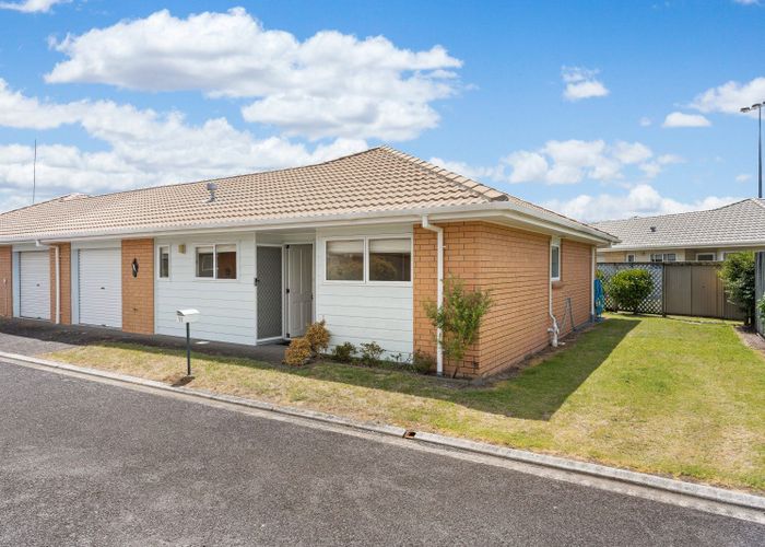  at 12/11 Campbell Close, Whangamata