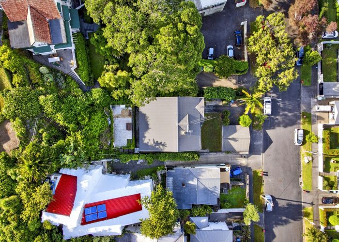  at 18 Charlton Avenue, Mount Eden, Auckland City, Auckland