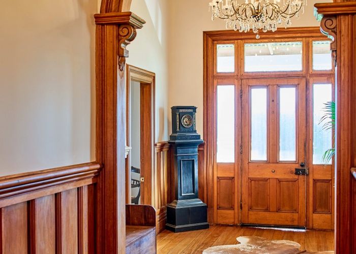  at 172 Bing Lucas Drive, Tawa, Wellington