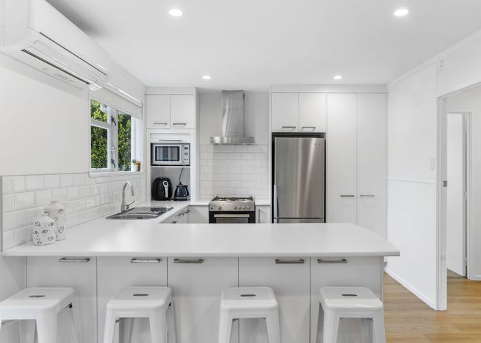  at 44 Line Road, Glen Innes, Auckland