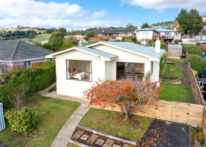  at 12 Clyde Street, Kinmont Park, Mosgiel