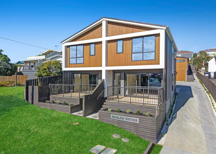  at Lot 5/32 Beulah Avenue, Rothesay Bay, North Shore City, Auckland