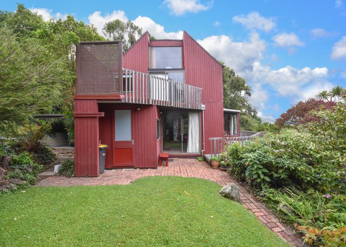  at 26 Jane Street, Macandrew Bay, Dunedin