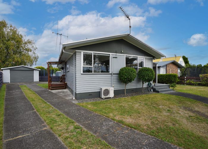  at 93 Collins Road, Melville, Hamilton