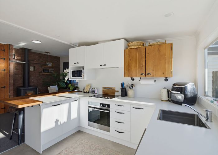  at 42 Thomson Street, Tinwald, Ashburton, Canterbury