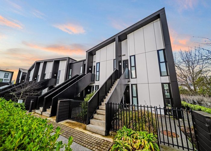  at 15/6 Waverley Street, Sydenham, Christchurch