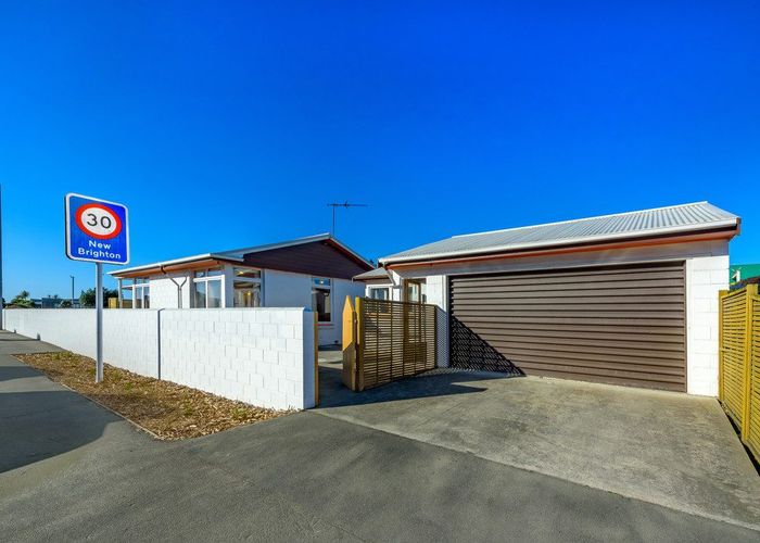  at 205 Marine Parade, New Brighton, Christchurch City, Canterbury