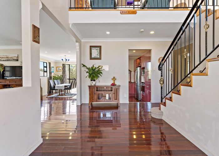  at 11 Mackwell Road, Fairview Heights, Auckland