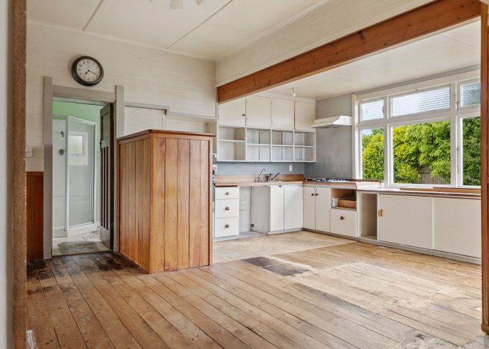  at 74 Tyndall Street, Pahiatua