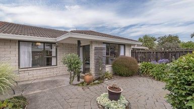  at 2/20 Hillmorton Street, Hillmorton, Christchurch
