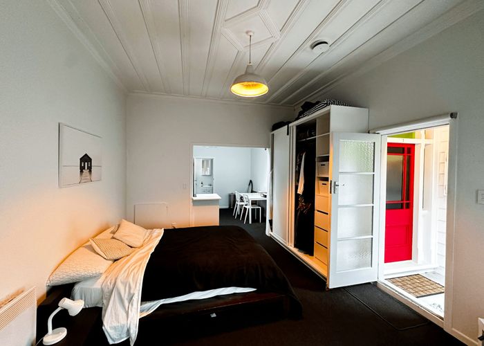  at 2/43 Crummer Road, Grey Lynn, Auckland City, Auckland