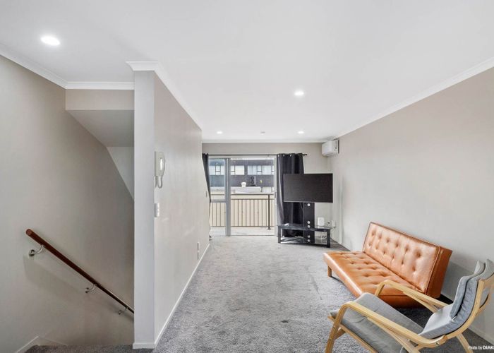  at 4/289 Shirley Road, Papatoetoe, Manukau City, Auckland