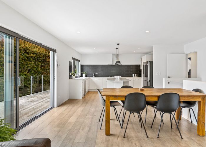  at 30 Wautaiti Drive, Riverhead, Riverhead