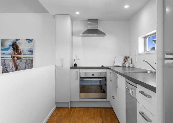  at 4/473 Barbadoes Street, Edgeware, Christchurch